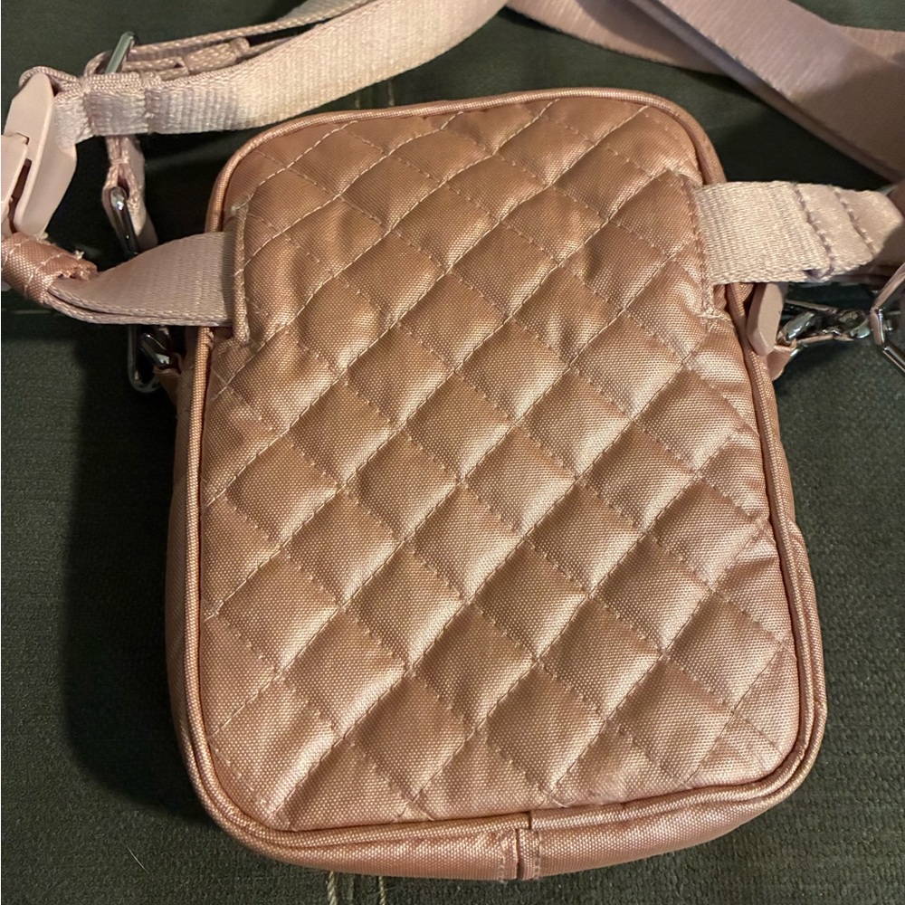 Vera Bradley Rose Gold Quilted Crossbody Bag - Picture 2 of 5